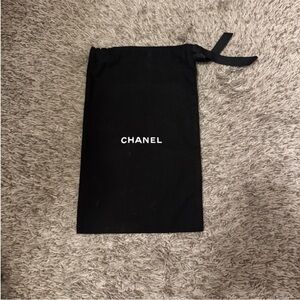 100% Chanel dust bag